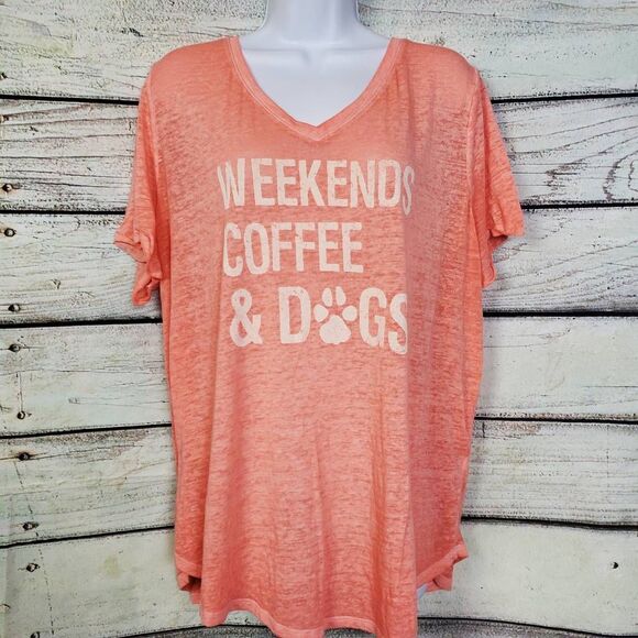Maurices 24/7 1x Peach Graphic Tee “Weekends Coffee & Dogs” V-Neck - Picture 1 of 8